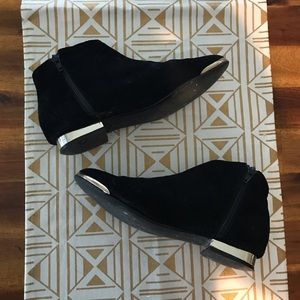 Topshop “beebop gold heel boots” in black suede